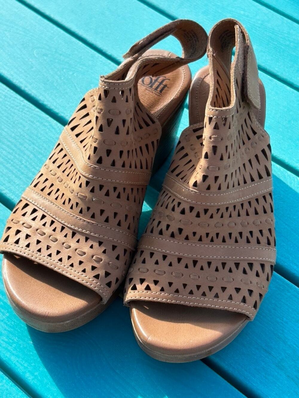 Söfft Ophia Laser Cut Leather Slingback Sandals Tan Size 8.5 EUC